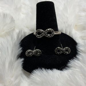 Lucky Brand ring and matching earrings
